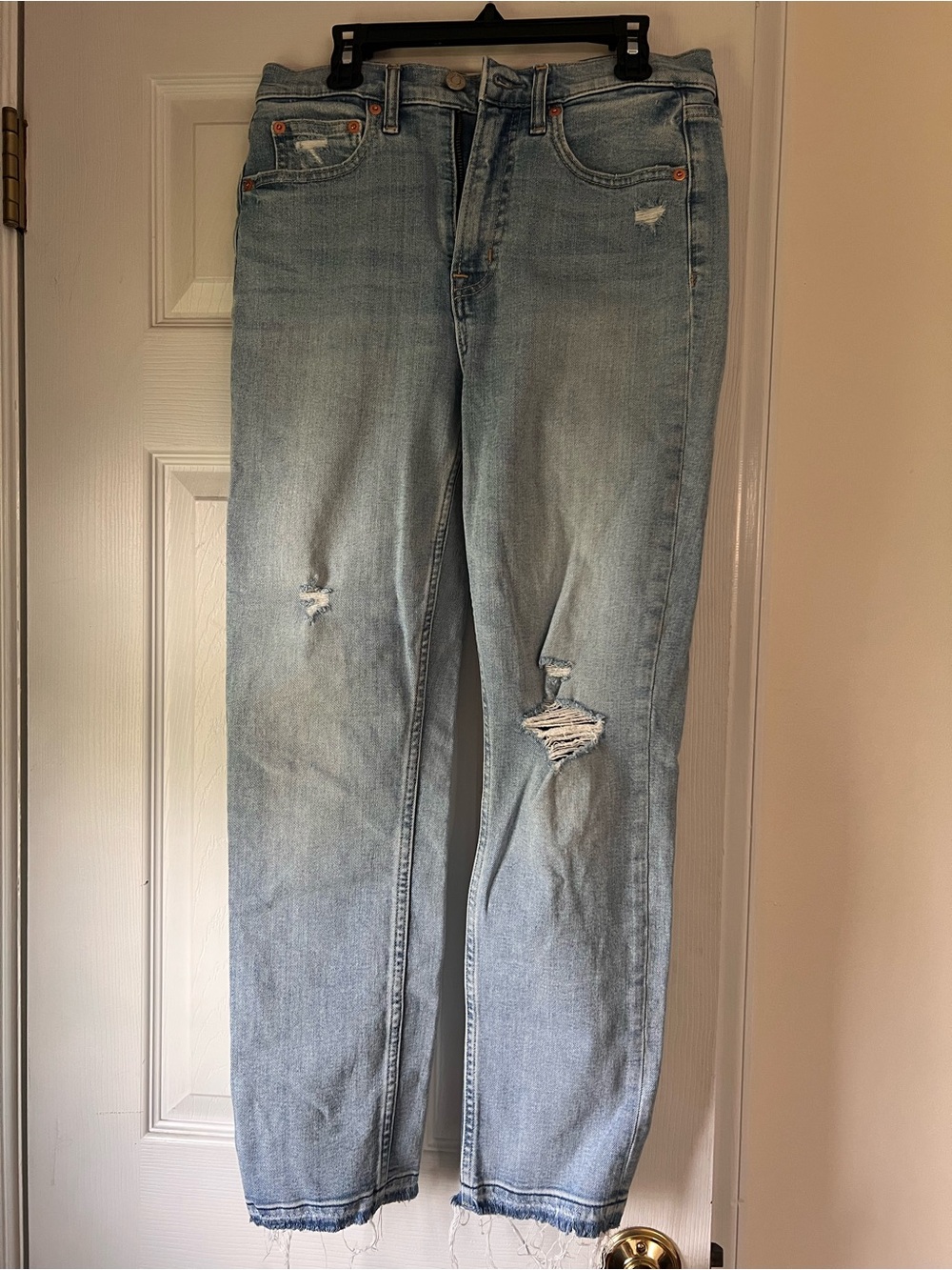 GAP Light Wash Distressed Straight-Leg Jeans